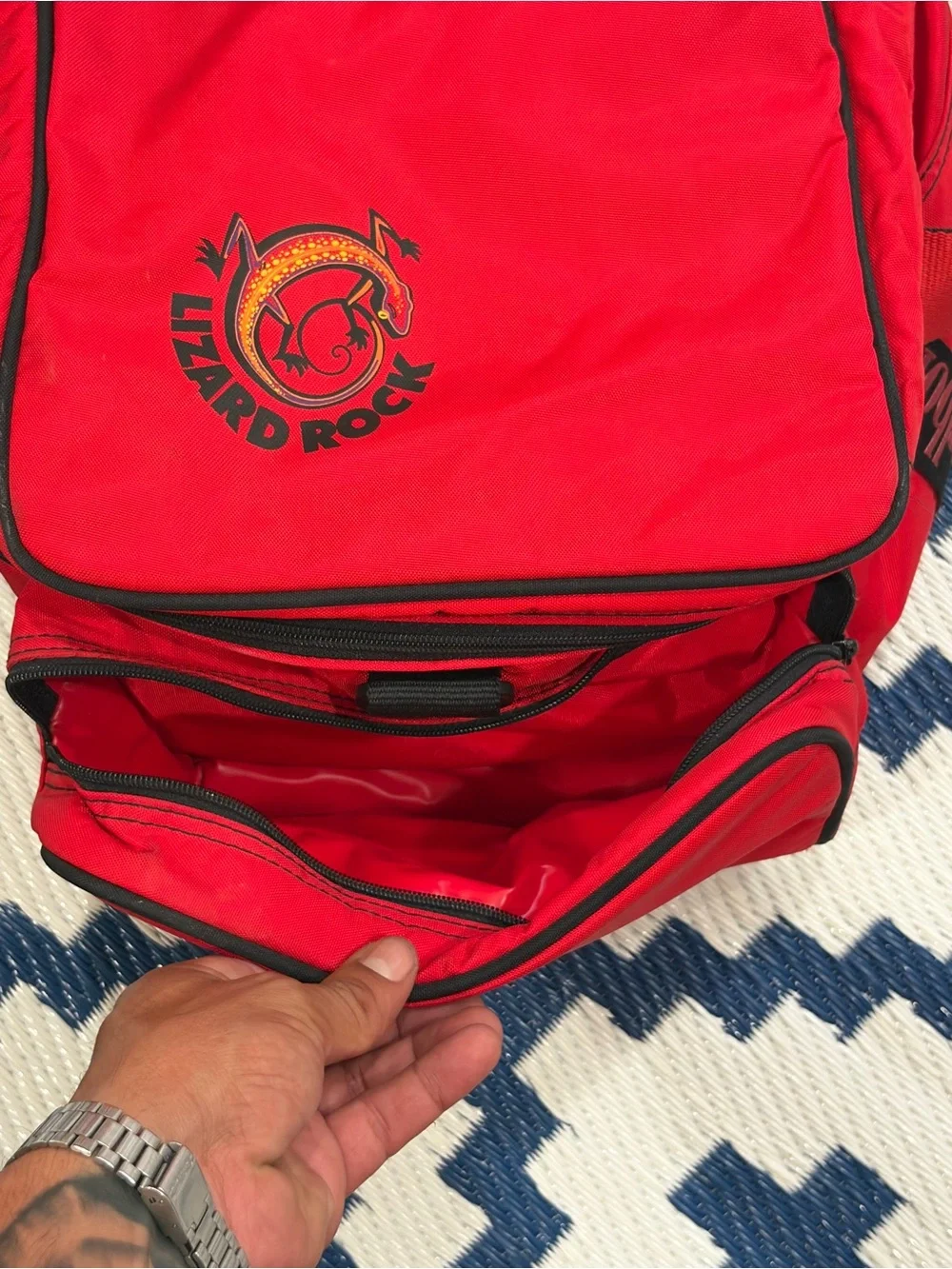 Vintage Marlboro Lizard Rock Duffle Bag Red / Black 90s